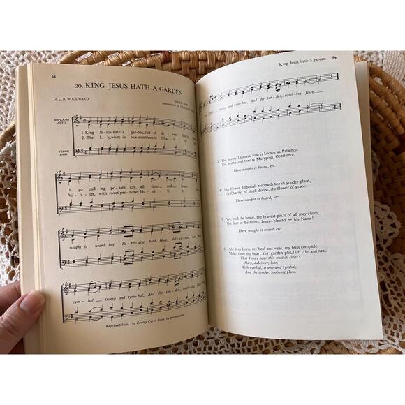 Vintage 1961 Carols for Choirs 1: Fifty Christmas Carols - Picture 5 of 8